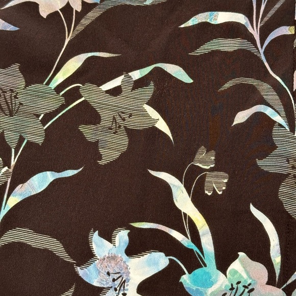 Johnny Was Silk Top - Picture 6 of 8